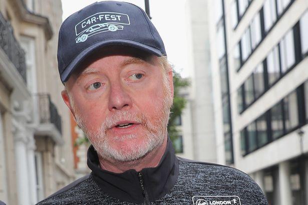 Un prezentator radio, sf&acirc;șiat de durere după ce mama lui a murit! A primit vestea &icirc;nainte de a intra &icirc;n direct: &rdquo;Trebuie să plec acasă, ca să fiu cu familia mea.&rdquo;