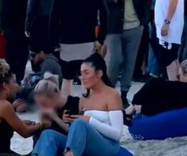 Acum e acum! ANUNȚUL FĂCUT DE AUTORITĂȚI despre t&acirc;năra filmată &icirc;n timp ce se droga pe malul mării!