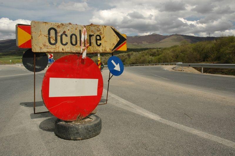Șoferii care pleacă la drum ar trebuie să știe! Tronsonul de drum pe care nu se circulă, la această oră: "O persoană a murit"