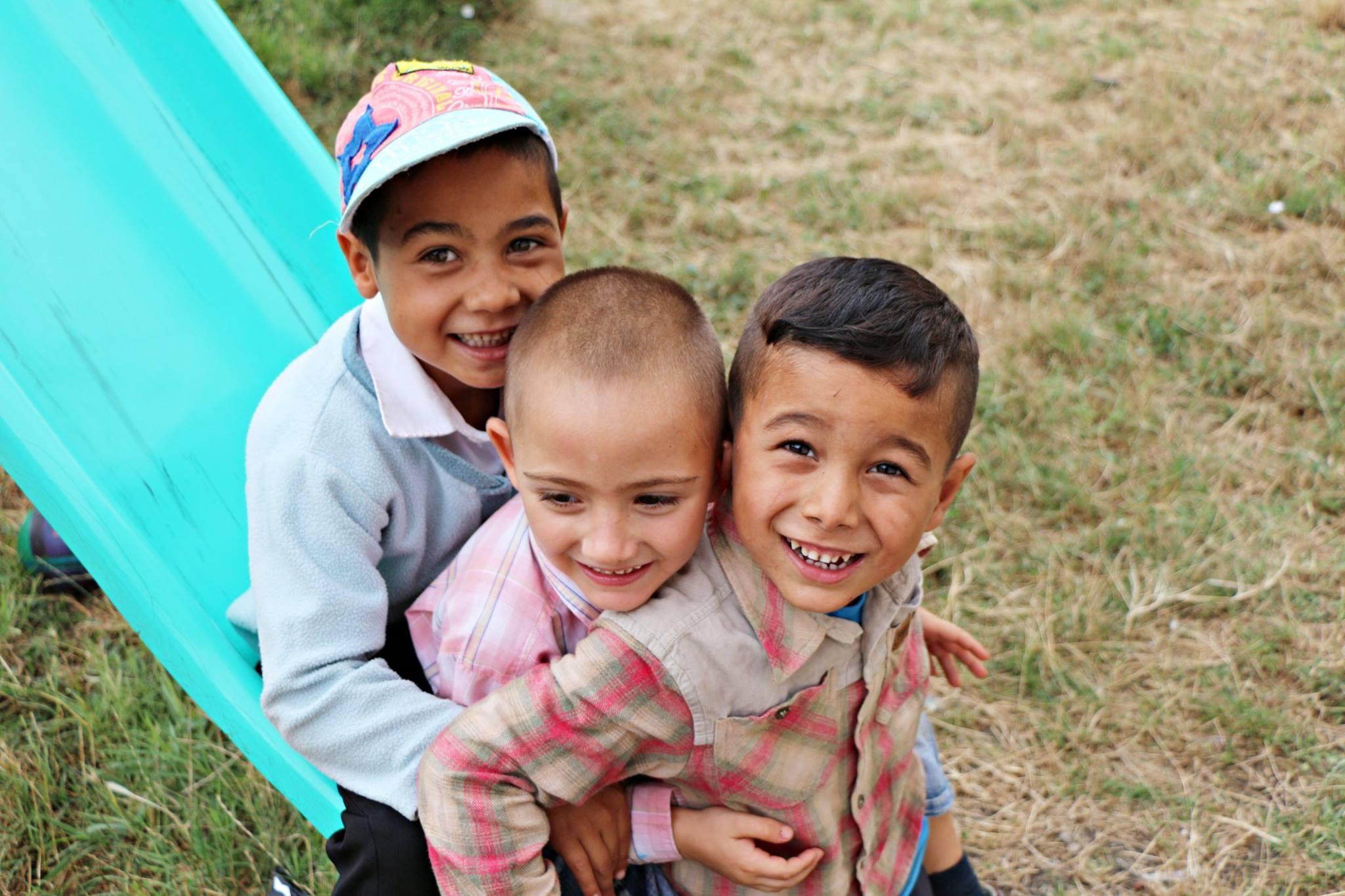 Pe ce loc se situează Rom&acirc;nia &icirc;ntre țările &icirc;n care copiii sunt puși &icirc;n PERICOL