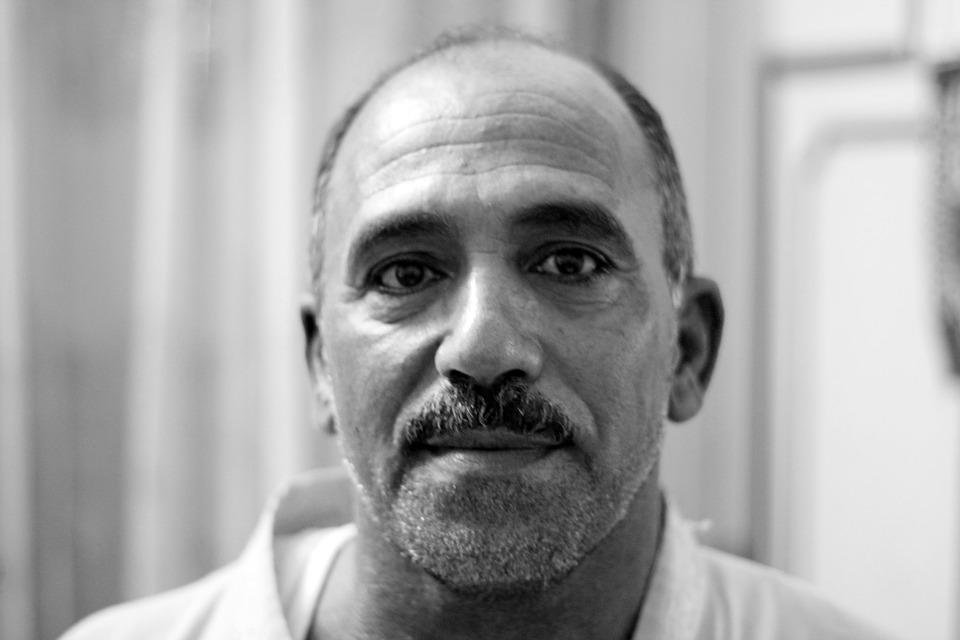 Cum să-ți surprinzi tatăl de ziua lui