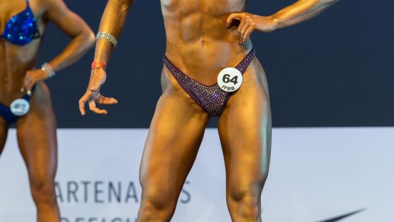 Galerie foto de uiți de înfrângerea Stelei / FCSB-ului! Ana Elena Dumitrescu, câștigătoarea ”Miss Bikini Fitness”