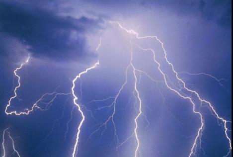 Vremea 2 iunie. Prognoza meteo anunță furtuni și descărcări electrice