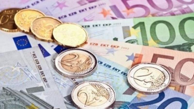 Curs valutar 11 iunie. Leul se depreciază față de euro, dar crește &icirc;n raport cu dolarul