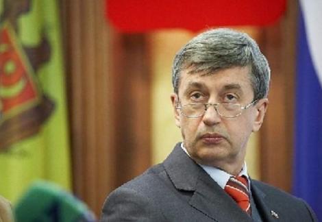 O atingere ușoară și gata! Ambasadorului Rusiei i-a fost furat portofelul în Piaţa Mare din Sibiu
