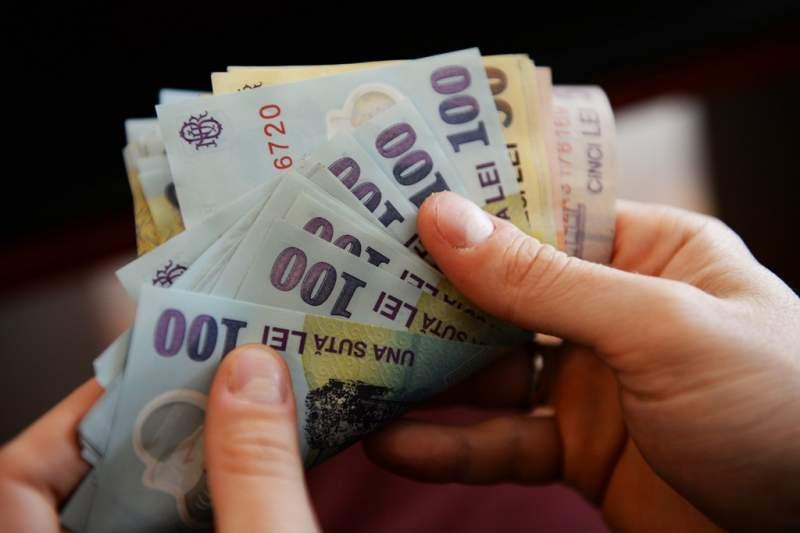 Rata inflaţiei a crescut &icirc;n luna mai! Cu c&acirc;t s-au scumpit mărfurile și serviciile