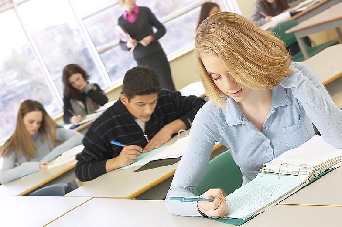 Rugăciunea zilei de miercuri, grabnic ajutătoare la examene! Ce să rostești azi