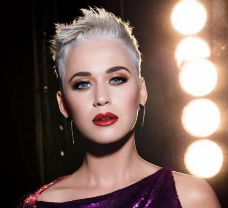 Katy Perry a batjocorit-o pe Madonna pe scenă! Ce a amintit despre „regina muzicii pop”
