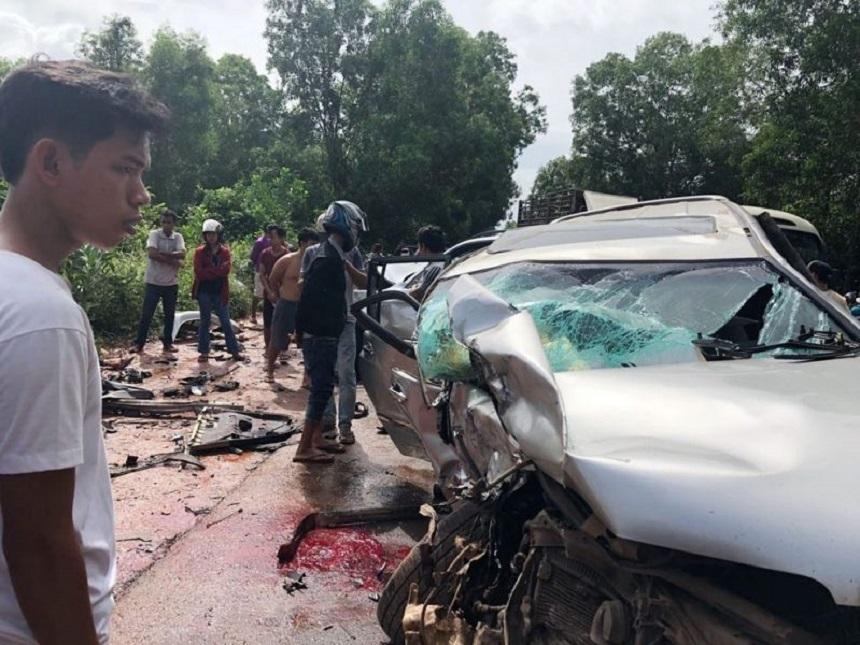 Ce NENOROCIRE! Accident CUTREMURĂTOR. Soția unui cunoscut POLITICIAN cambodgian A MURIT, iar el este &icirc;n stare FOARTE GRAVĂ!
