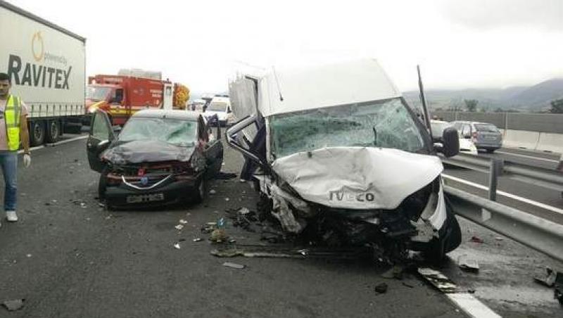 VIDEO ȘOCANT! Cum a fost posibil?? Primele imagini cu accidentul tragic de pe autostradă, în care patru români au murit striviți sub mormanele de fiare