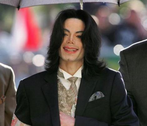 Elefantul lui Michael Jackson a făcut moonwalk după ce a EVADAT din țarcul său! FOTO