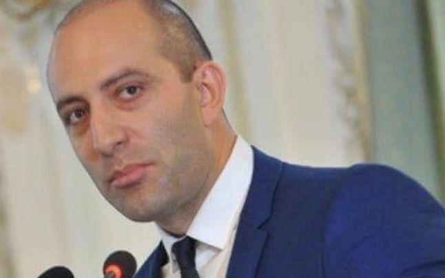 Medic rom&acirc;n din Franţa: &bdquo;Doctorii care continuă să accepte șpagă ar trebui băgaţi la puşcărie!&rdquo;