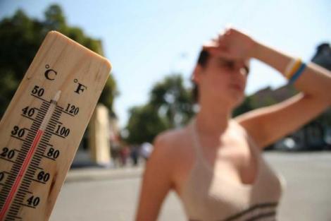 Prima zi fierbinte dintr-o vară de foc. Temperatura s-a apropiat de recordul ultimilor 60 de ani. PROGNOZA VERII: cum va fi vremea în următoarele trei luni
