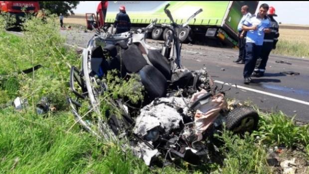 Ce NENOROCIRE pe o șosea din Rom&acirc;nia! O importantă PERSONALITATE A MURIT &icirc;ntr-un accident cumplit