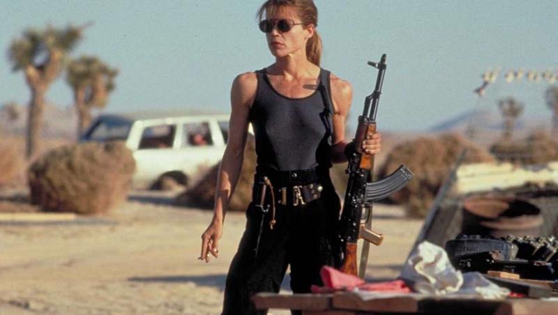 Ți-o amintești pe Linda Hamilton din „Terminator”? Arată IMPRESIONANT la vârsta de 61 de ani. FOTO