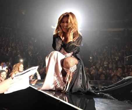 Shania Twain, dezvăluiri din INFERN! &bdquo;Am o cicatrice de care nu voi scăpa&rdquo;