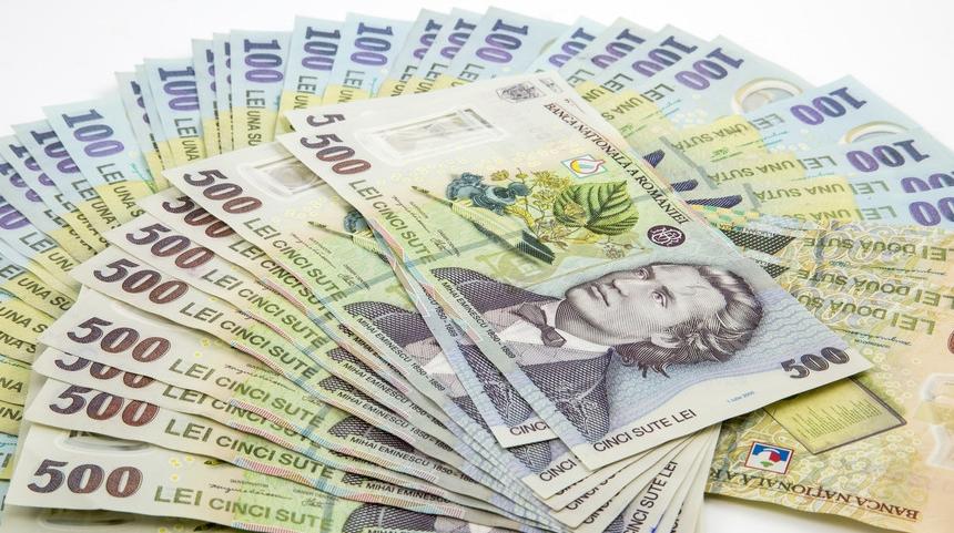 E OFICIAL!  Bani mai mulți pentru pensionari. Oamenii, uimiți să afle cu c&acirc;t se măresc pensiile, de la 1 iulie