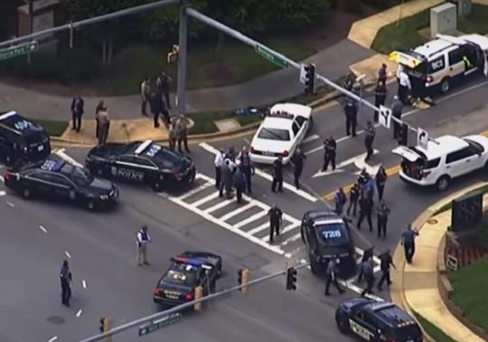 BREAKING NEWS. ATAC ARMAT &Icirc;N SUA. Patru persoane au fost &Icirc;MPUȘCATE MORTAL!