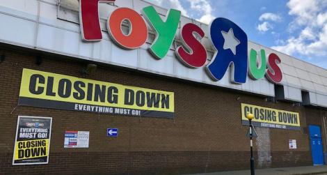 „Sfârșitul a venit!” Celebrul lanț de magazine de jucării Toys R Us va închide toate magazinele din SUA