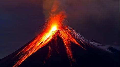 Avertisment crunt tras de seismologi, după ce peste 100 de persoane au murit: ”Activitatea Vulcanului de Foc s-ar putea intensifica! Se pot produce explozii!” 