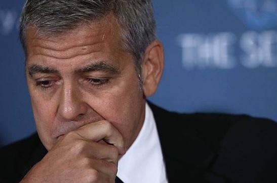 SCENE DE GROAZĂ! Accidentul lui George Clooney a fost filmat! Ce s-a &icirc;nt&acirc;mplat cu actorul &icirc;n momentul impactului &ndash; VIDEO