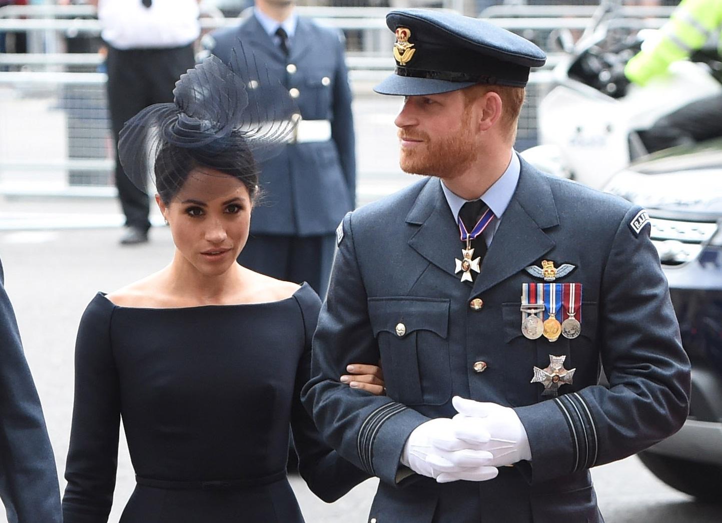 Meghan Markle a COMIS-O! &Icirc;n timpul vizitei &icirc;n Irlanda, a făcut ceva INTERZIS membrilor CASEI REGALE
