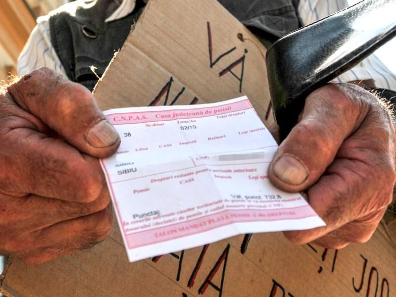 Veste dramatică pentru pensionari, la scurt timp după majorarea pensiilor. Bătr&acirc;nii nu erau pregătiți pentru asta