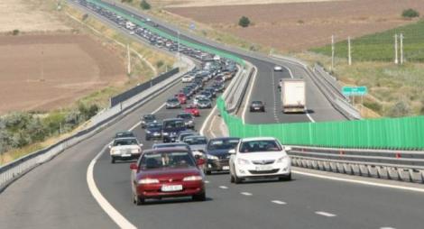 Atenție mare, șoferi! Sunt restricţii de trafic pe A1 Sibiu - Deva şi Autostrada Soarelui