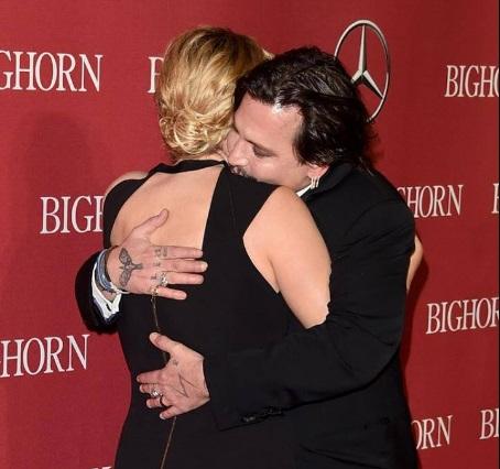 Johnny Depp a spus STOP JOC! Cum a pus capăt războiului care a durat mai bine de un an