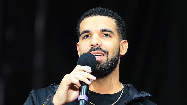 Drake a scos piesa momentului și toată lumea o cântă! „Kiki, do you love me” e versul cu milioane de vizualizări!