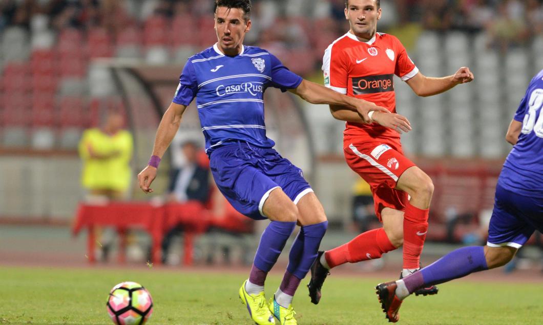 BREAKING NEWS! Mutarea zilei &icirc;n Liga 1! Jucătorul dorit de FCSB a semnat cu o fostă campioană a Rom&acirc;niei