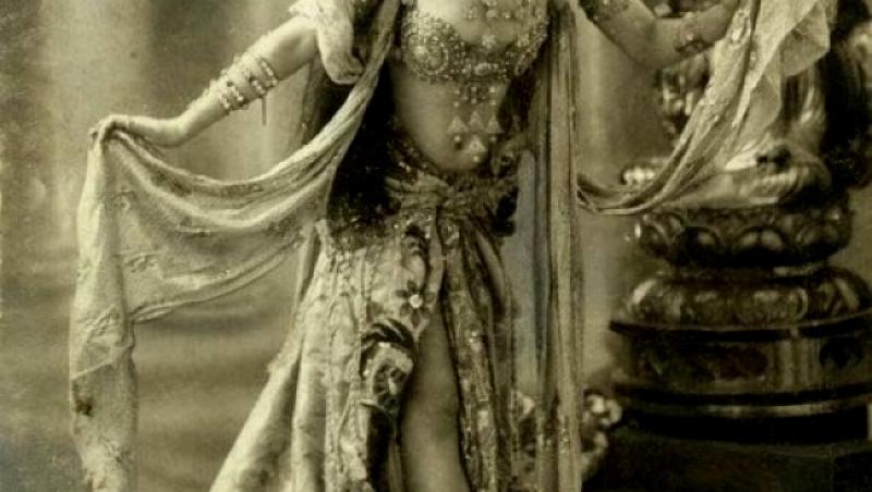 ORORILE ascunse care au făcut-o pe o femeie olandeză să se reinventeze… în faimoasa Mata Hari. După ce a fost executată, în ciuda celebrității ei, a ajuns să fie disecată!! Tragic este și destinul capului ei, retezat