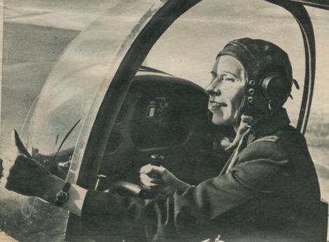 A trecut prin Iad, a supravieţuit rachetelor şi a adus la sol peste 1.000 de aeronave. Mary Ellis, ultima FEMEIE - PILOT din cel de-al Doilea Război Mondial, a murit la 101 ani: "A căzut de pe aripă când i-am zis că este prima oară când fac asta"