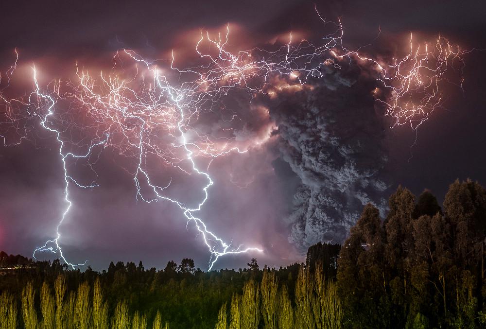 Avertisment teribil! Sf&acirc;rșitul lumii, tot mai aproape?! Omenirea trăiește "pe datorie", iar resursele sunt aproape de final