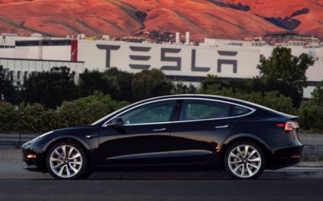 Tesla a atins obiectivul stabilit de Elon Musk pentru Model 3! 5000 de mașini pe săptămână și numărul va crește!