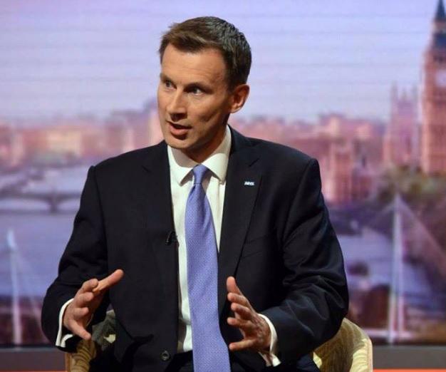 Gafă la nivel &icirc;nalt! Noul ministru britanic de externe și-a &icirc;nfuriat soția și a st&acirc;rnit hohote de r&acirc;s! &nbsp;