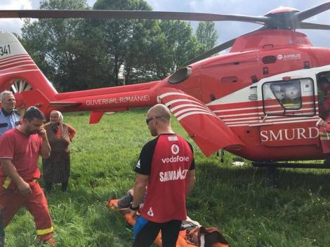 ACCIDENT groaznic în Munții Făgăraș! O femeie, în stare de inconștiență după ce a căzut de pe o potecă! Elicopterul SMURD  a fost trimis la fața locului
