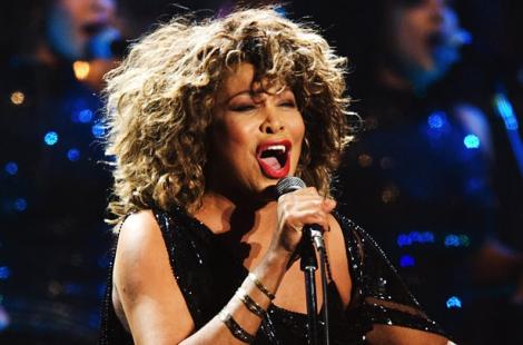 Veste BOMBĂ în showbiz! Tina Turner a primit cea mai CUMPLITĂ LOVITURĂ! Fiul cântăreței și-a pus capăt zilelor