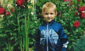 Un copil dispărut de acasă este căutat de peste 100 de persoane. Există posibilitatea ca micuțul să fi căzut &icirc;ntr-un r&acirc;u!