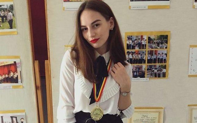 Cine este singura elevă din Iași care a reușit să ia zece pe linie la Bacalaureat! A mărturisit totul pe internet: &rdquo;Mama mea...&rdquo;