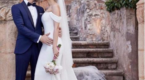 Un cântăreț celebru s-a căsătorit în mare secret! Abia acum a făcut publice imagini de la nuntă: ”Nici în vise nu-mi imaginam o nuntă perfectă!”