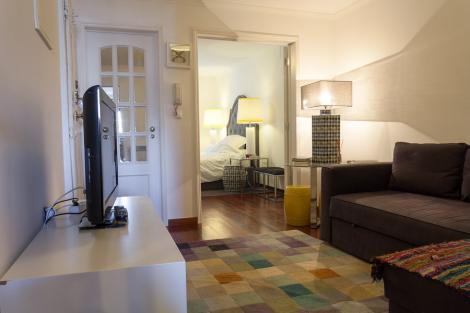Aici se găsesc cele mai ieftine apartamente din țară! Doritorii pot plăti 490 de euro pe metru pătrat!