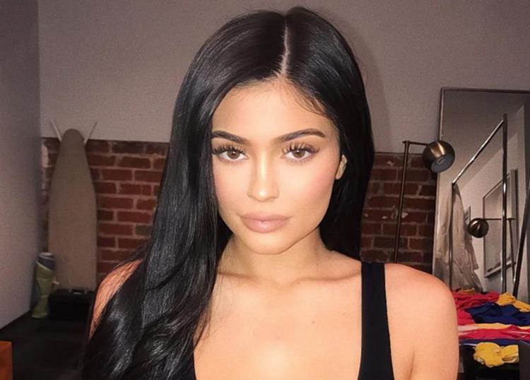 Dezvăluire ȘOCANTĂ! Kylie Jenner ascunde ceva COLOSAL &icirc;n șifonier! Fanilor nu le-a venit să creadă