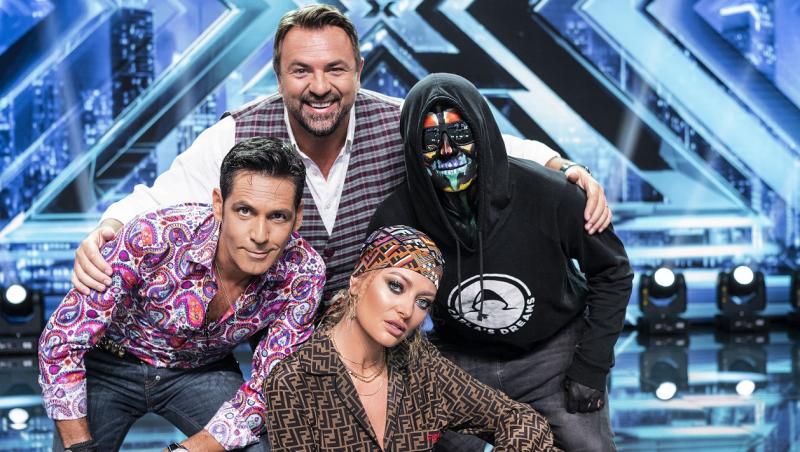 Jurații ”X Factor”, răsfățați de spectatori și de concurenți cu mici cadouri
