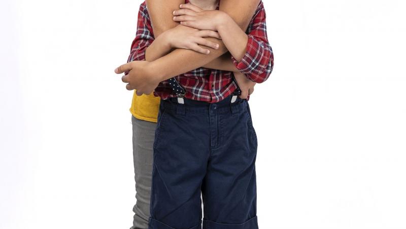 Doi frați geniali, Victor și Călin Popescu, în distribuția noului sezon ”Fructul Oprit”