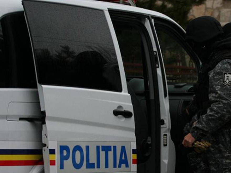 Scandal monstru pe litoralul rom&acirc;nesc! Patru persoane, duse la spital &icirc;n urma unui conflict izbucnit &icirc;ntre şase turişti şi cinci angajaţi ai unui restaurant