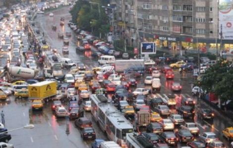 Atenție mare, șoferi! Traficul din București va fi restricționat timp de trei zile! Care sunt rutele ocolitoare