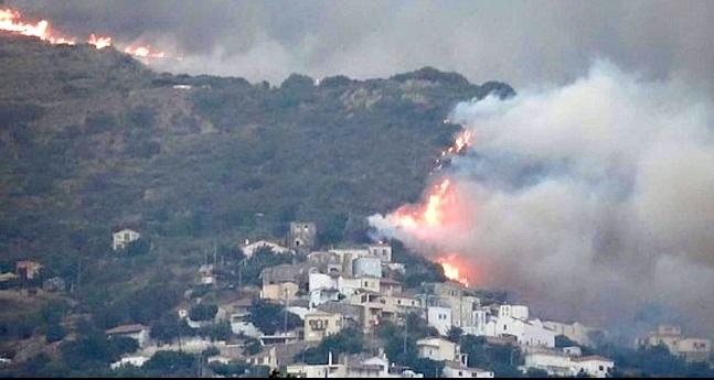 Te pregăteşti să pleci &icirc;n concediu? Anunţ IMPORTANT de la MAE &icirc;n legătură cu incendiile devastatoare din GRECIA. Avertismentul autorităţilor