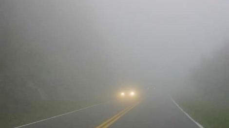 ATENŢIE MARE, e jale pe şosele! A fost anunţat COD GALBEN de ceaţă. Zonele afectate!