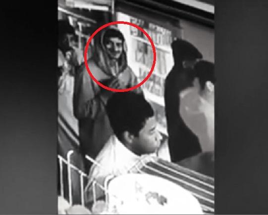 Hoț de buzunare, filmat &icirc;n acțiune! Continuarea e colosală! Nici &icirc;n filmele de comedie nu mai vezi așa tehnică! (VIDEO)